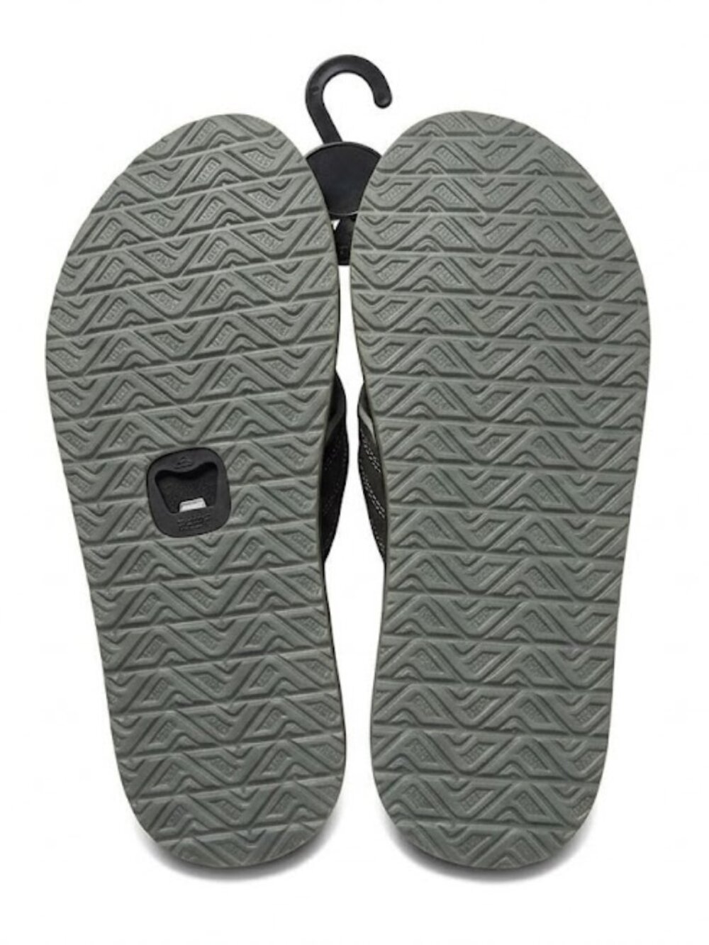 NWT Reef Men's Black Sandals with Bottle Opener - Size 11 - Picture 4 of 4